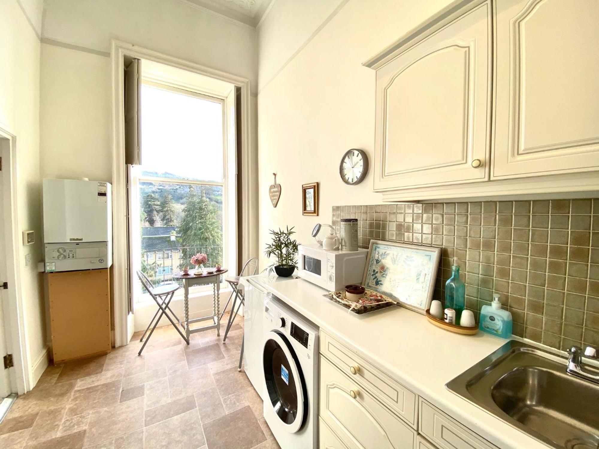 Grosvenor Apartments In Bath - Great For Families, Groups, Couples, 80 Sq M, Parking Luaran gambar